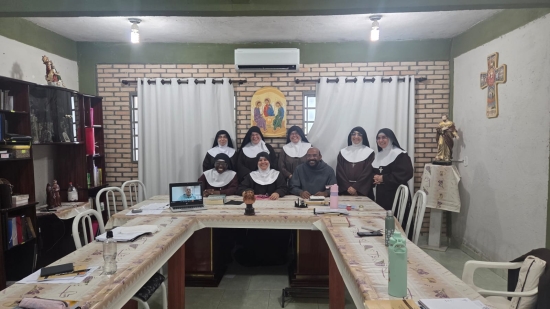 Encontro da equipe de Forma&ccedil;&atilde;o Inicial da Federa&ccedil;&atilde;o das Irm&atilde;s Clarissas