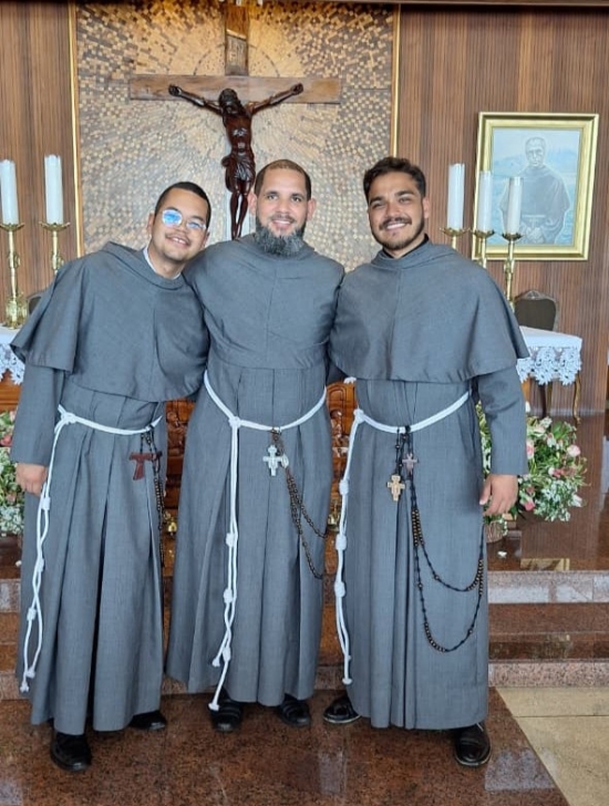 Profiss&atilde;o Religiosa - Votos Tempor&aacute;rios