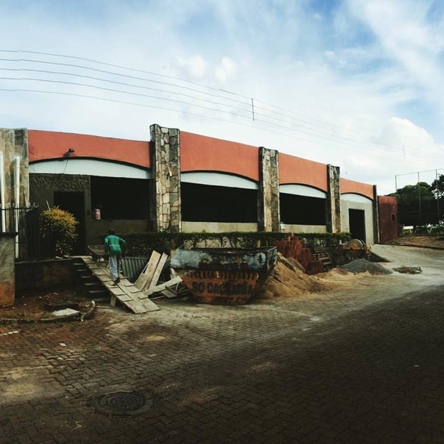 Obras da nova portaria do Convento S&atilde;o Francisco de Bras&iacute;lia e a C&uacute;ria Provincial Provis&oacute;ria